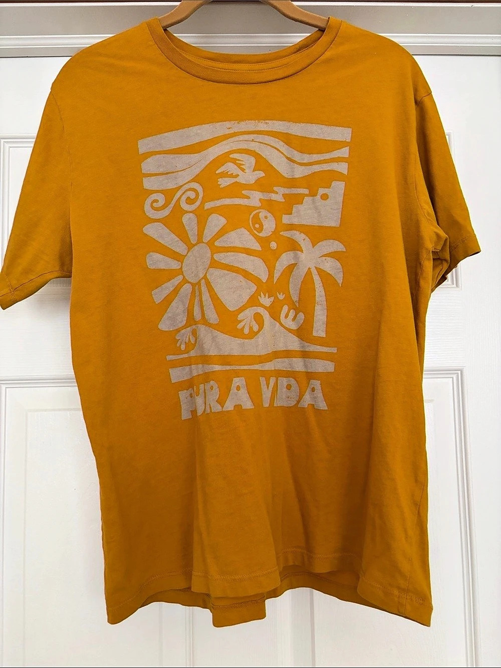 Pura Vida Short Sleeve Tee